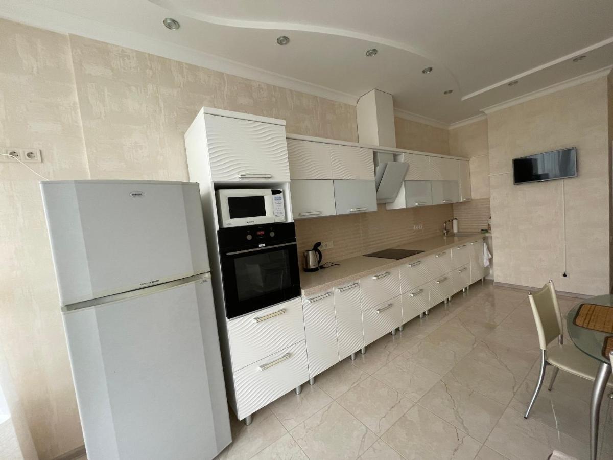 Sea View Kadorr Suite โอเดสซา ภายนอก รูปภาพ